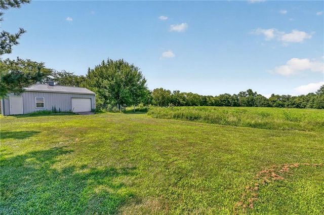 36500 E 339th Street, Garden City, MO 64747