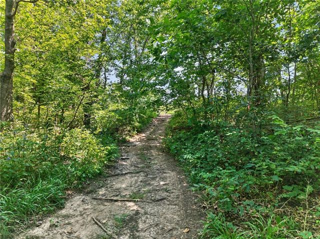 36500 E 339th Street, Garden City, MO 64747