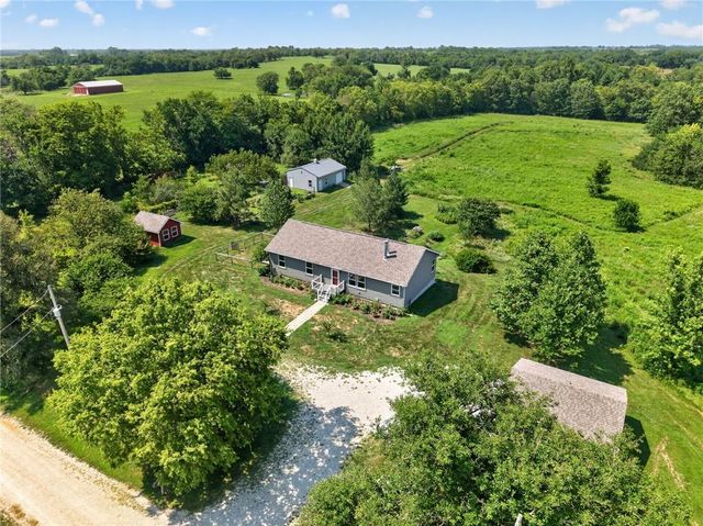 36500 E 339th Street, Garden City, MO 64747