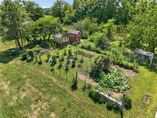 36500 E 339th Street, Garden City, MO 64747