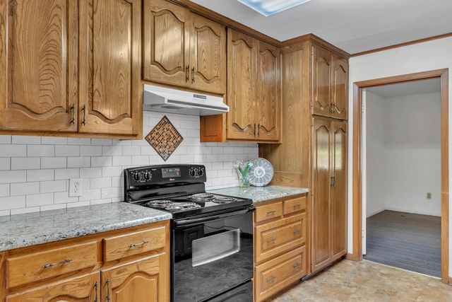 714 LYNNWOOD LANE, Longview, TX 75604