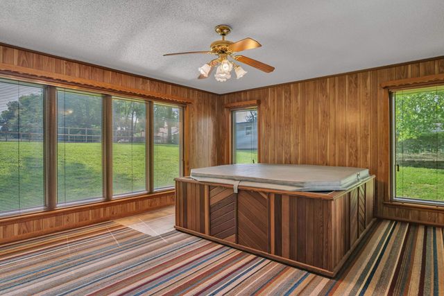 714 LYNNWOOD LANE, Longview, TX 75604