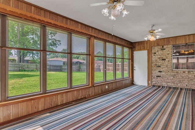714 LYNNWOOD LANE, Longview, TX 75604