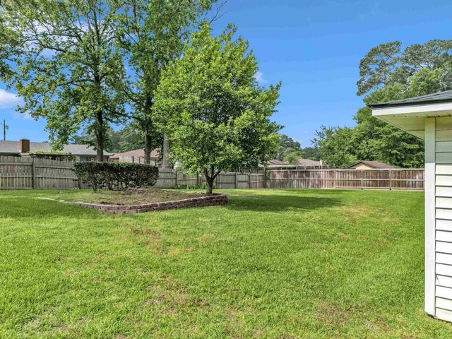 714 LYNNWOOD LANE, Longview, TX 75604