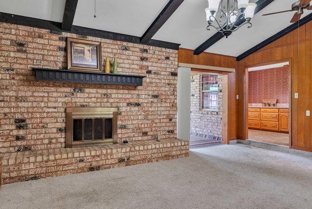 714 LYNNWOOD LANE, Longview, TX 75604