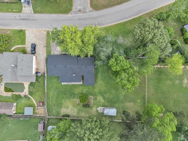 714 LYNNWOOD LANE, Longview, TX 75604