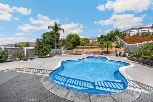 34354 Sherwood, Yucaipa, CA 92399