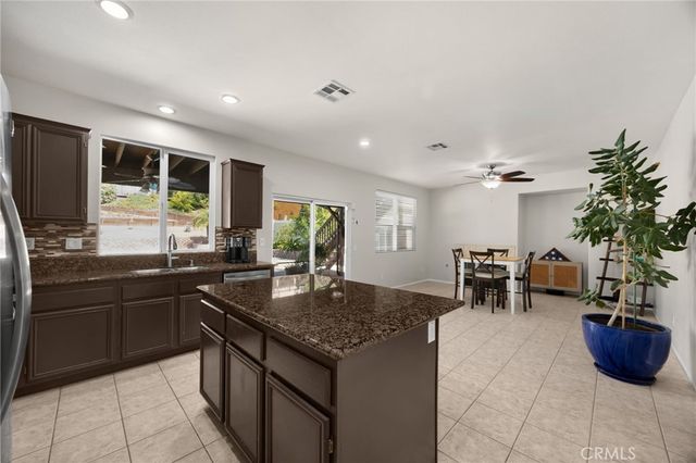 34354 Sherwood, Yucaipa, CA 92399