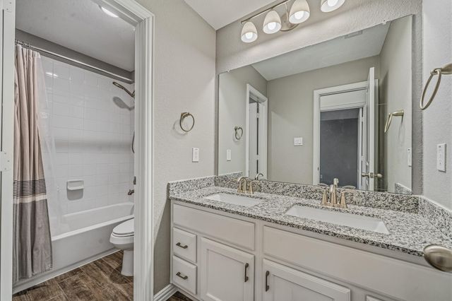 8415 Verona Falls Court, Richmond, TX 77407