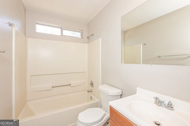 1593 Picadilly Court NE, Conyers, GA 30013