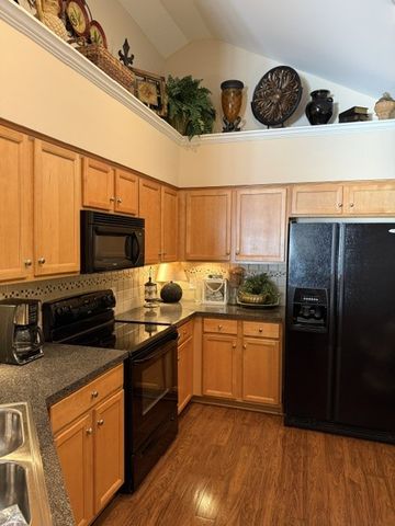 825 Browns Ln Unit 603, Gallatin, TN 37066
