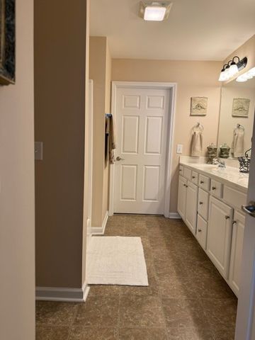 825 Browns Ln Unit 603, Gallatin, TN 37066