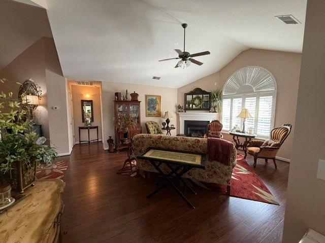 825 Browns Ln Unit 603, Gallatin, TN 37066