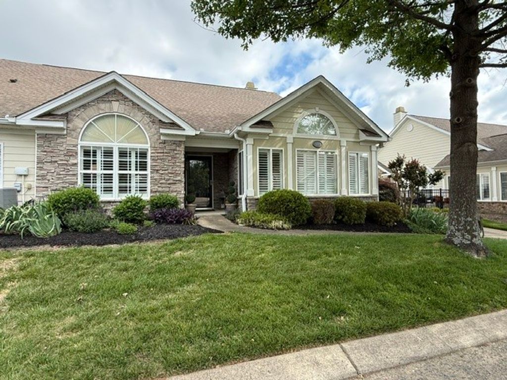 825 Browns Ln Unit 603, Gallatin, TN 37066