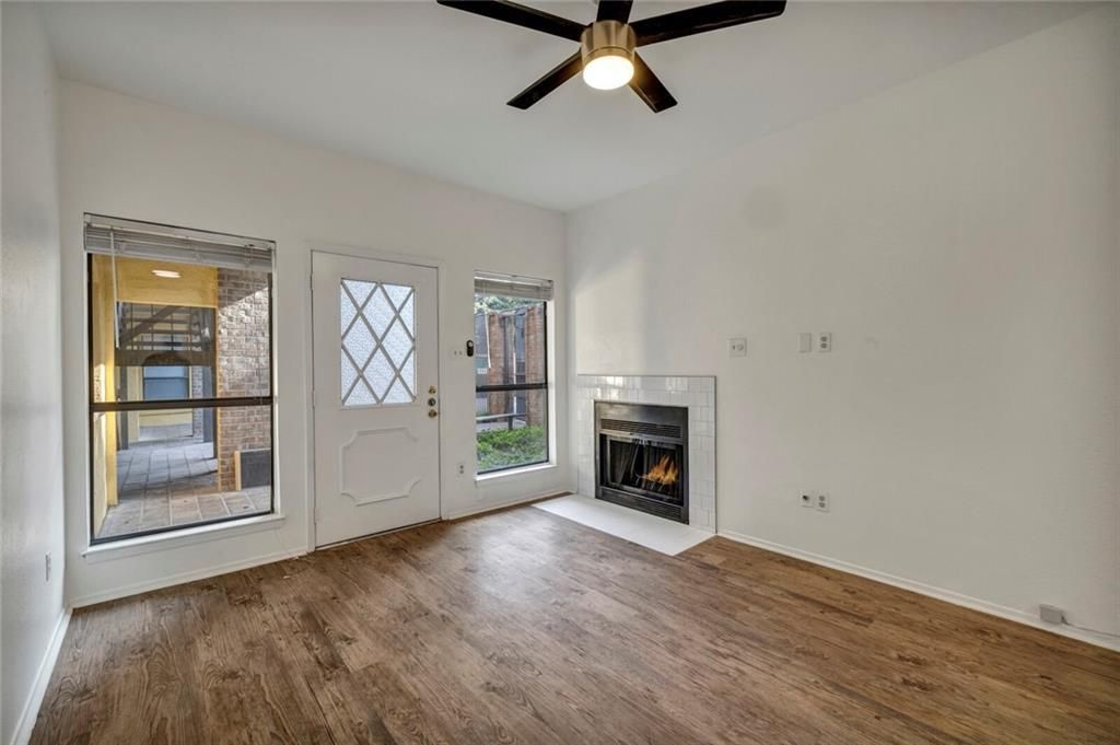 806 W 24th ST 114, Austin, TX 78705