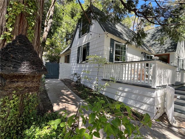202 Maple Drive, Lake Arrowhead, CA 92352
