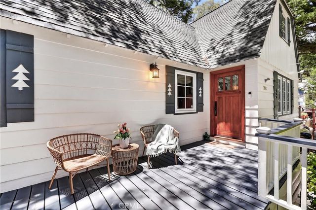 202 Maple Drive, Lake Arrowhead, CA 92352