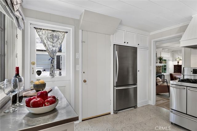 202 Maple Drive, Lake Arrowhead, CA 92352