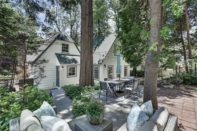 202 Maple Drive, Lake Arrowhead, CA 92352