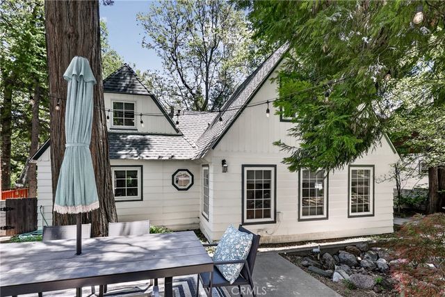 202 Maple Drive, Lake Arrowhead, CA 92352