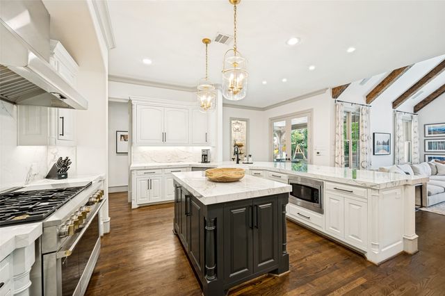 5638 Greenbrier Drive, Dallas, TX 75209