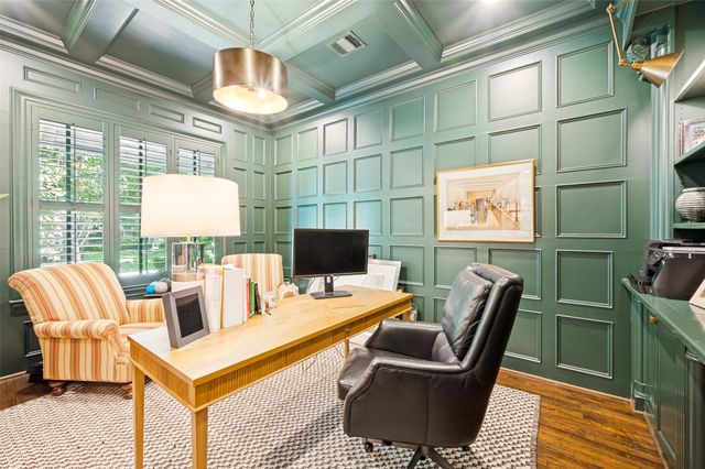 5638 Greenbrier Drive, Dallas, TX 75209