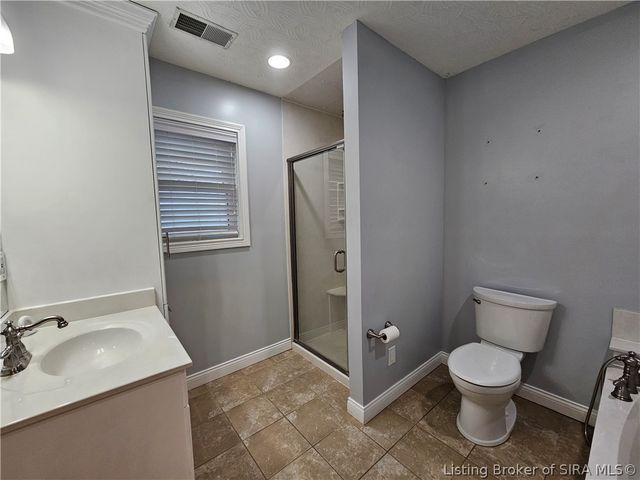 216 E Lewis Street, New Albany, IN 47150