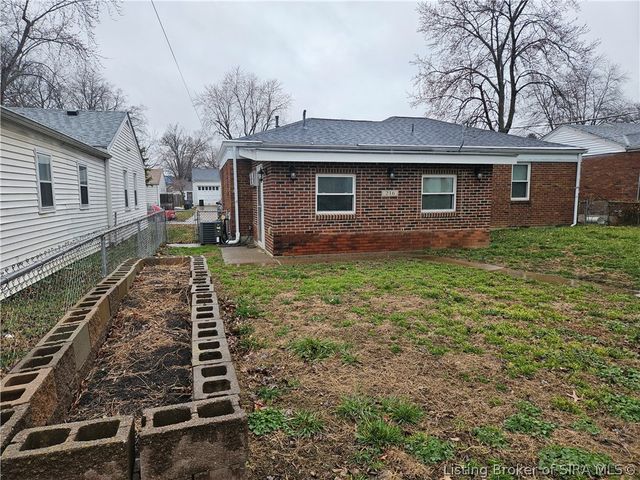 216 E Lewis Street, New Albany, IN 47150