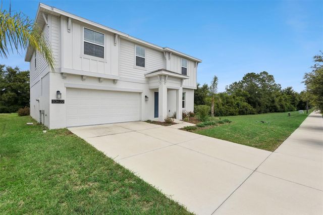 33622 SKY BLOSSOM CIRCLE, Leesburg, FL 34788