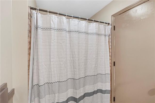 14410 E Rebel Road, Nevada, MO 64772