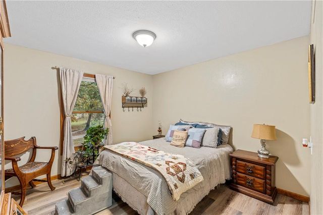 14410 E Rebel Road, Nevada, MO 64772