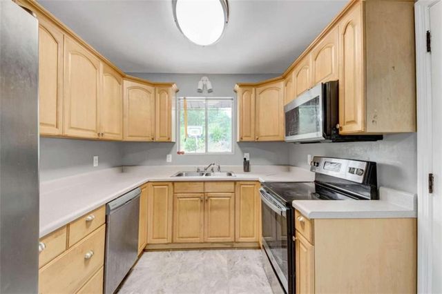 5605 Scofield Road, South Fulton, GA 30349