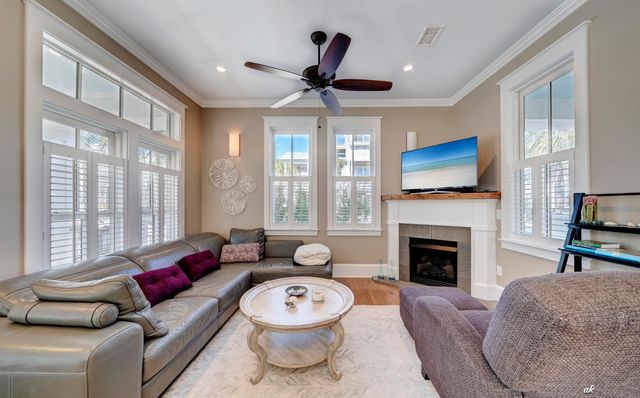 315 Beachside Drive, Panama City Beach, FL 32413