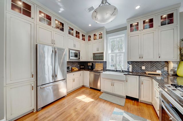 315 Beachside Drive, Panama City Beach, FL 32413