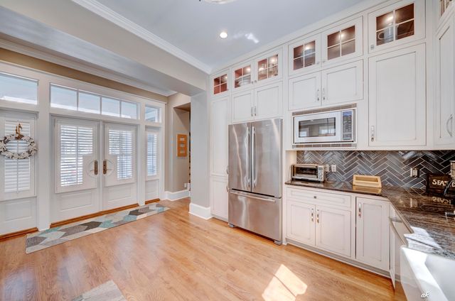 315 Beachside Drive, Panama City Beach, FL 32413