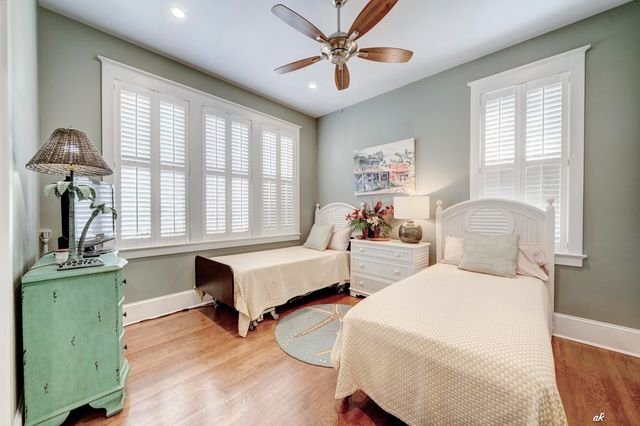 315 Beachside Drive, Panama City Beach, FL 32413