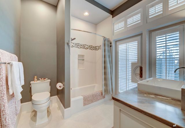 315 Beachside Drive, Panama City Beach, FL 32413