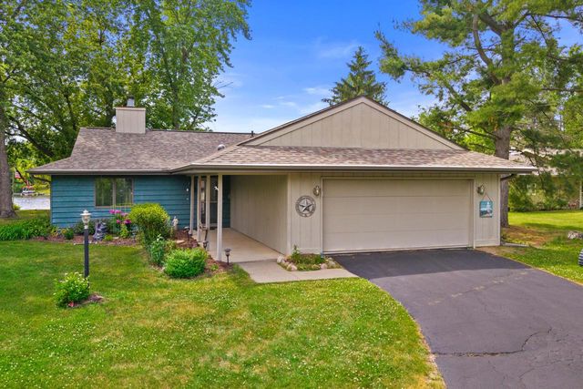N189 Cedar Springs CIRCLE, Neshkoro, WI 54960