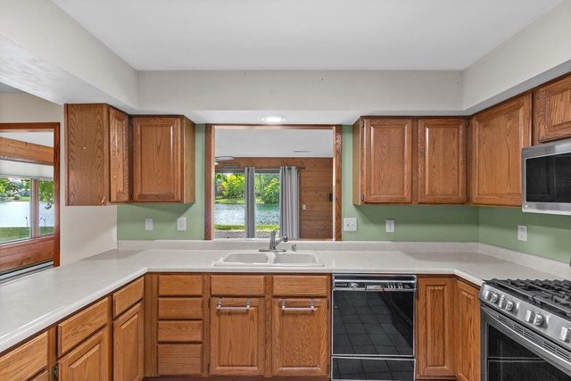 N189 Cedar Springs CIRCLE, Neshkoro, WI 54960