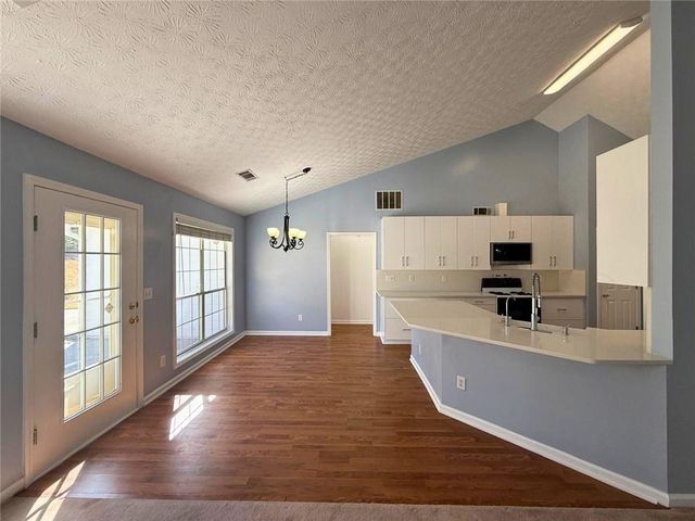 2029 Manor Oak Lane, Buford, GA 30519