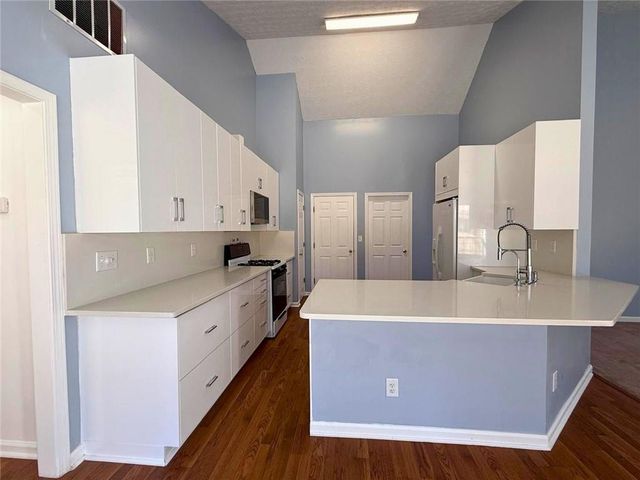 2029 Manor Oak Lane, Buford, GA 30519
