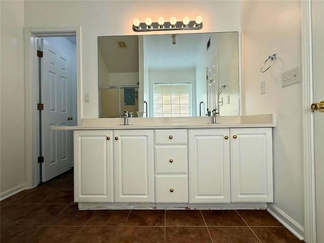 2029 Manor Oak Lane, Buford, GA 30519