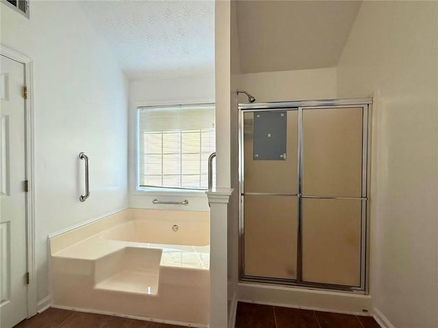 2029 Manor Oak Lane, Buford, GA 30519