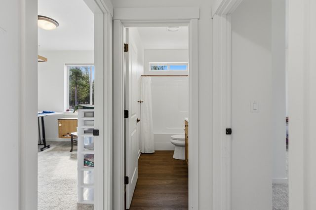 51900 Settler Drive, La Pine, OR 97739