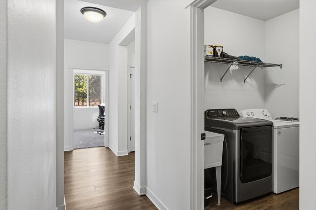 51900 Settler Drive, La Pine, OR 97739