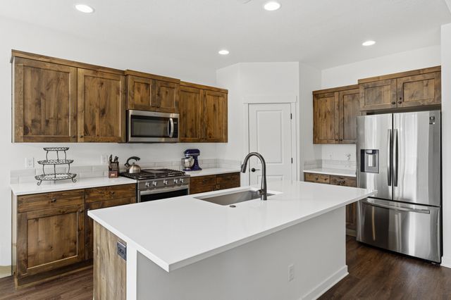 51900 Settler Drive, La Pine, OR 97739