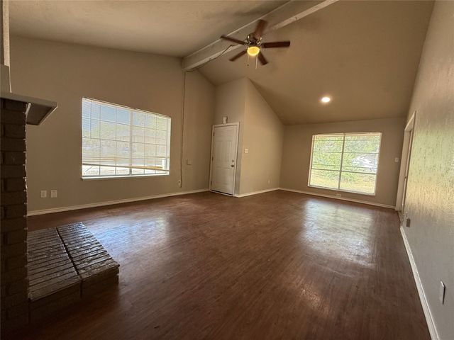734 Londonderry Lane, Denton, TX 76205