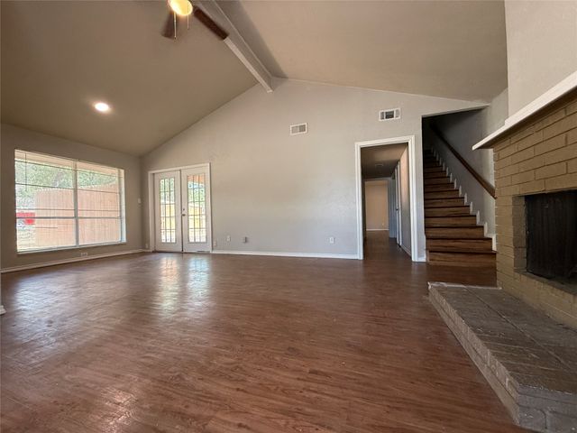 734 Londonderry Lane, Denton, TX 76205