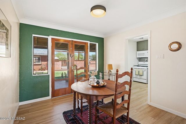 4455 E Whitman Street, Tucson, AZ 85711