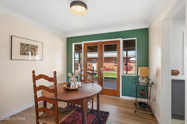 4455 E Whitman Street, Tucson, AZ 85711